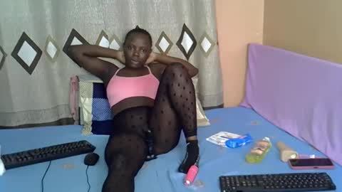 Snapshot of sexy_berry02 chatting on 28, 4, 2026 sexy berry02 online show from 28, 4, 2026