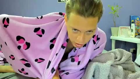 sexy_blondes_ online show from 2, 2, 2026