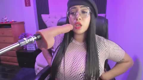  C R I S T A L  online show from 1, 2, 2026