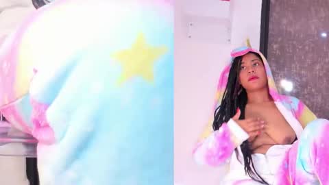 sexy_curlylady online show from 8, 2, 2026