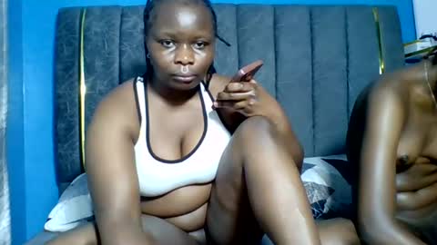 Snapshot of sexy_divas55 chatting on 19, 7, 2026 sexy_divas55 online show from 19, 7, 2026