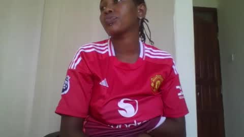 Snapshot of sexy_ebony_bliss chatting on 24, 1, 2025 adasa online show from 24, 1, 2025