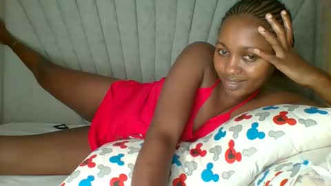Snapshot of sexy_ebony_bliss chatting on 16, 10, 2025 adasa online show from 16, 10, 2025