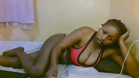 sexy_latasha online show from 15, 4, 2026