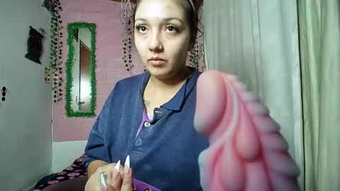 sexy lolas online show from 11, 3, 2026