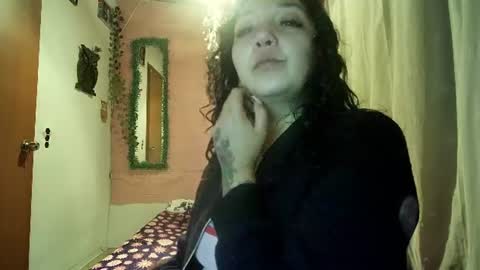 sexy lolas online show from 11, 7, 2026