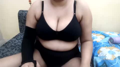 sexy_mandakini online show from 12, 4, 2026