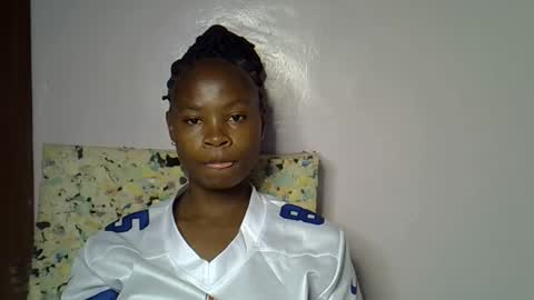 Molyne online show from 9, 2, 2026