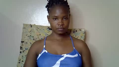 Molyne online show from 13, 4, 2026