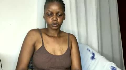 Snapshot of sexy_n_thick chatting on 22, 6, 2026 Lyn online show from 22, 6, 2026