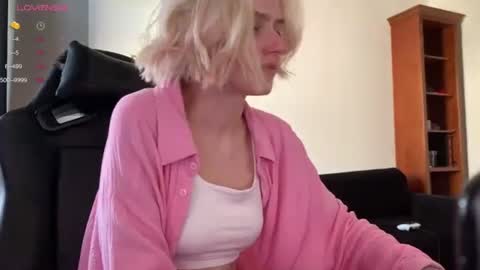 Sexy-Sweets online show from 13, 9, 2025