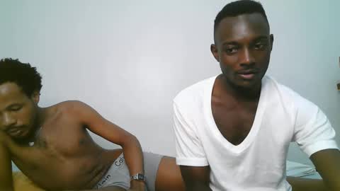 Snapshot of sexy_troy88 chatting on 26, 5, 2026 Cedric cj online show from 26, 5, 2026