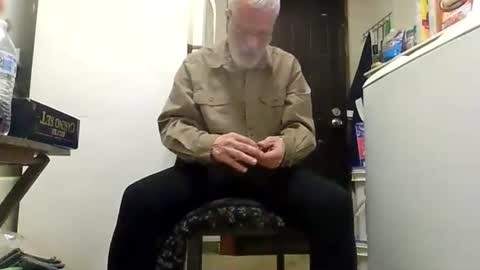 Daddy online show from 16, 4, 2026