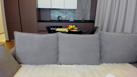 Snapshot of sexyangeloux chatting on 21, 1, 2025 Lou online show from 21, 1, 2025