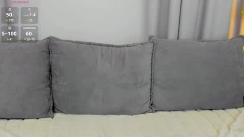 Snapshot of sexyangeloux chatting on 25, 2, 2025 Lou online show from 25, 2, 2025