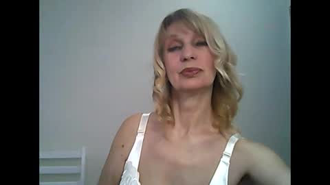 sexybabyforyou online show from 9, 4, 2026