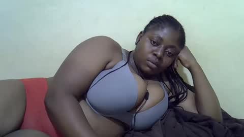 Snapshot of sexyboobies25 chatting on 9, 3, 2025 sexyboobies25 online show from 9, 3, 2025