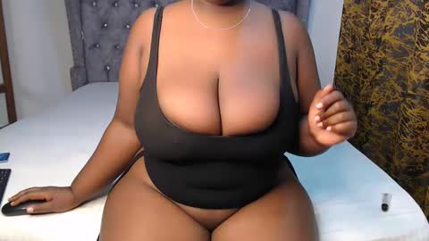 sexychocco online show from 4, 2, 2025