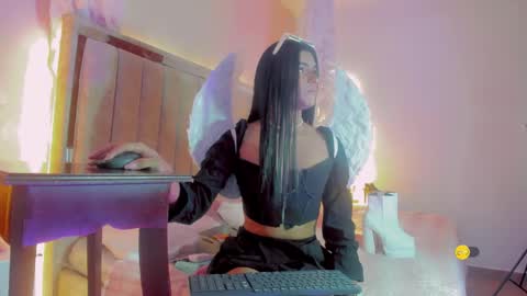 Snapshot of sexychocolet chatting on 19, 10, 2025 sexy chocolet online show from 19, 10, 2025