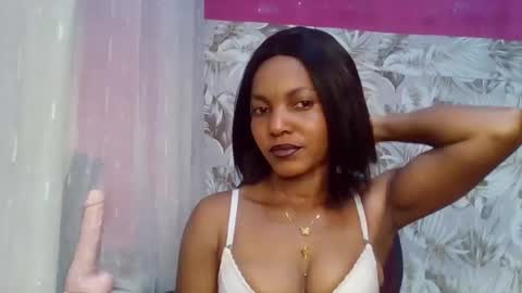 sexydoll32 online show from 27, 4, 2026
