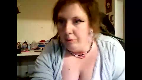 Snapshot of sexyemoprincess chatting on 1, 10, 2025 Wouldntyouliketoknow online show from 1, 10, 2025
