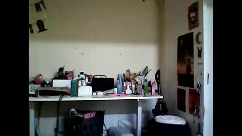 Snapshot of sexyemoprincess chatting on 22, 11, 2025 Wouldntyouliketoknow online show from 22, 11, 2025