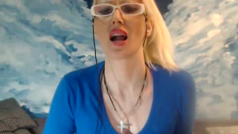 Snapshot of sexyeni chatting on 14, 1, 2025 ENI pvt moan your name WHEN I M NOT online you tell me in SNAPCHAT deal yes add me... FREE TWITTER magiconline101...... online show from 14, 1, 2025