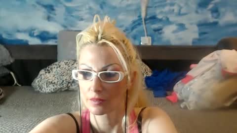 Snapshot of sexyeni chatting on 15, 1, 2025 ENI pvt moan your name WHEN I M NOT online you tell me in SNAPCHAT deal yes add me... FREE TWITTER magiconline101...... online show from 15, 1, 2025