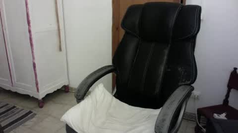 Snapshot of sexyfit58 chatting on 30, 12, 2024 SexyFit58 online show from 30, 12, 2024