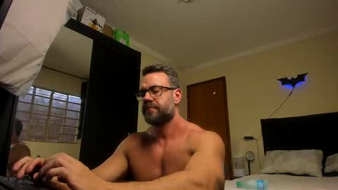 Snapshot of sexyflightz chatting on 2, 10, 2025 chris online show from 2, 10, 2025
