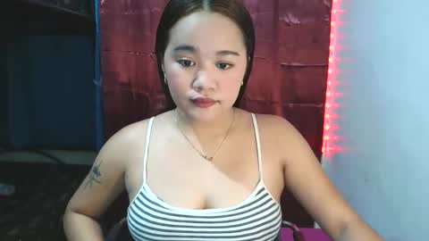 Snapshot of sexyheartyy chatting on 11, 5, 2026 Heart online show from 11, 5, 2026