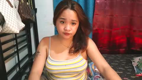 Snapshot of sexyheartyy chatting on 20, 5, 2026 Heart online show from 20, 5, 2026