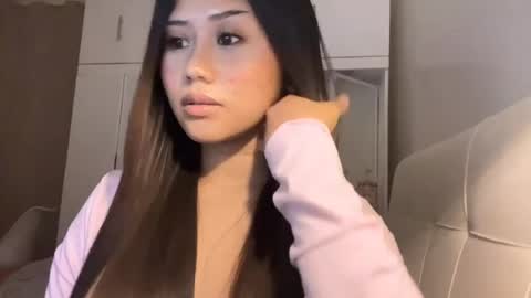 Snapshot of sexyhotangelyn chatting on 30, 6, 2026 sexyhotangelyn online show from 30, 6, 2026