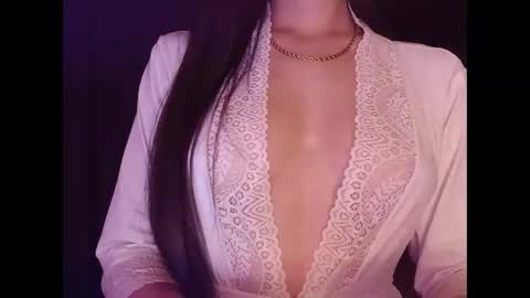 Snapshot of sexyideusa chatting on 17, 9, 2025 Sexy online show from 17, 9, 2025