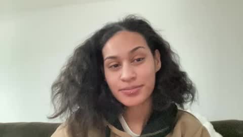 Snapshot of sexyjenny999 chatting on 19, 1, 2025 Jenny online show from 19, 1, 2025