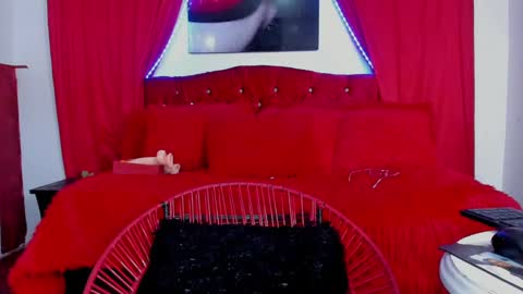laura online show from 29, 1, 2025