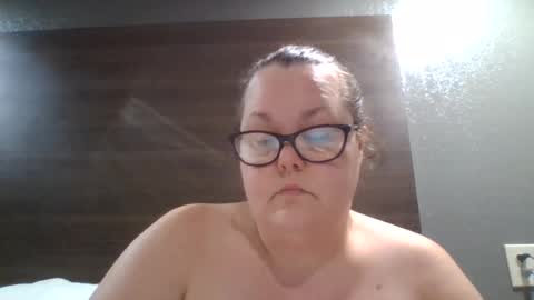 Snapshot of sexylil_bbw chatting on 28, 6, 2026 sexylil_bbw online show from 28, 6, 2026