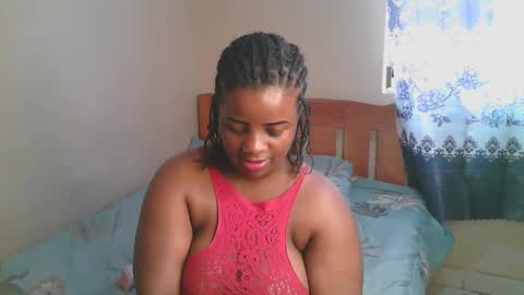 Snapshot of sexylucy33 chatting on 14, 2, 2026 sexylucy33 online show from 14, 2, 2026