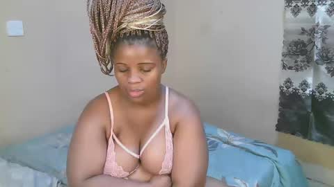 Snapshot of sexylucy33 chatting on 26, 2, 2026 sexylucy33 online show from 26, 2, 2026