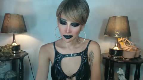 Queen Sofia online show from 10, 10, 2025