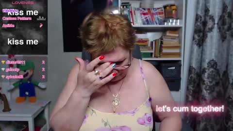 sexylynette4u online show from 4, 3, 2025