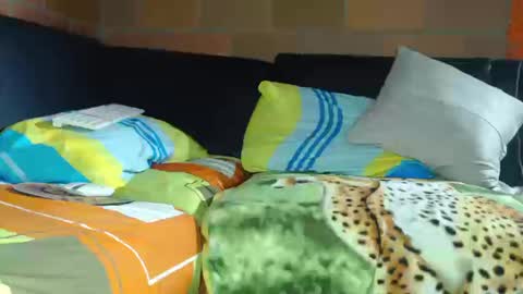 sexymen27cm online show from 17, 10, 2025