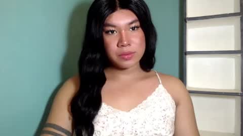 Snapshot of sexymika_xoxo chatting on 28, 10, 2025 Mika online show from 28, 10, 2025