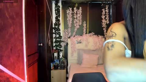 N A F online show from 10, 9, 2025