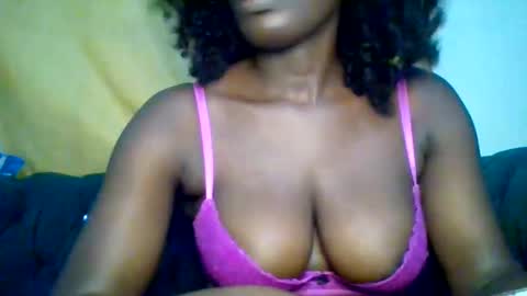 Snapshot of sexynatasha46 chatting on 5, 2, 2025 natasha online show from 5, 2, 2025