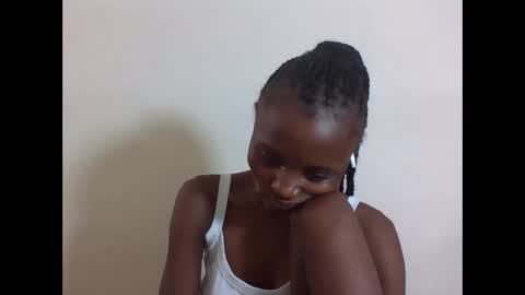 Snapshot of sexyneedle22 chatting on 24, 10, 2025 VIVIAN online show from 24, 10, 2025