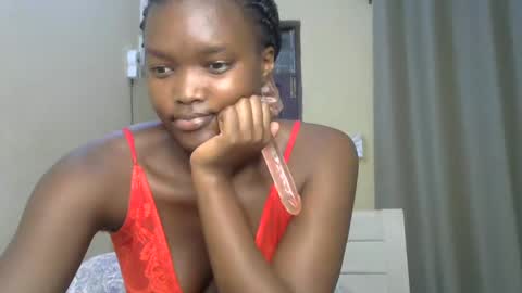 Lee online show from 6, 3, 2025