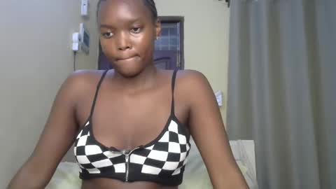 Lee online show from 12, 3, 2025