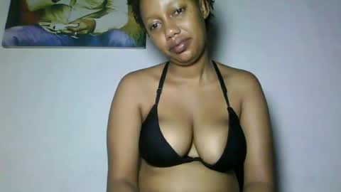 Snapshot of sexyred1738 chatting on 21, 6, 2026 sexyred1738 online show from 21, 6, 2026