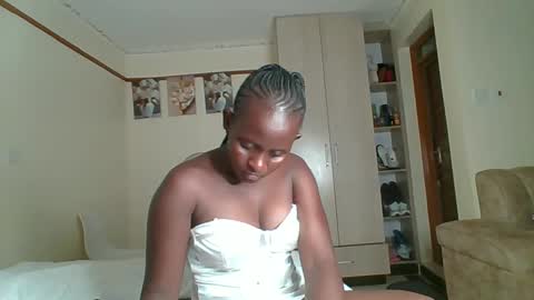 Snapshot of sexyreddebony chatting on 27, 2, 2025 sexyreddebony online show from 27, 2, 2025